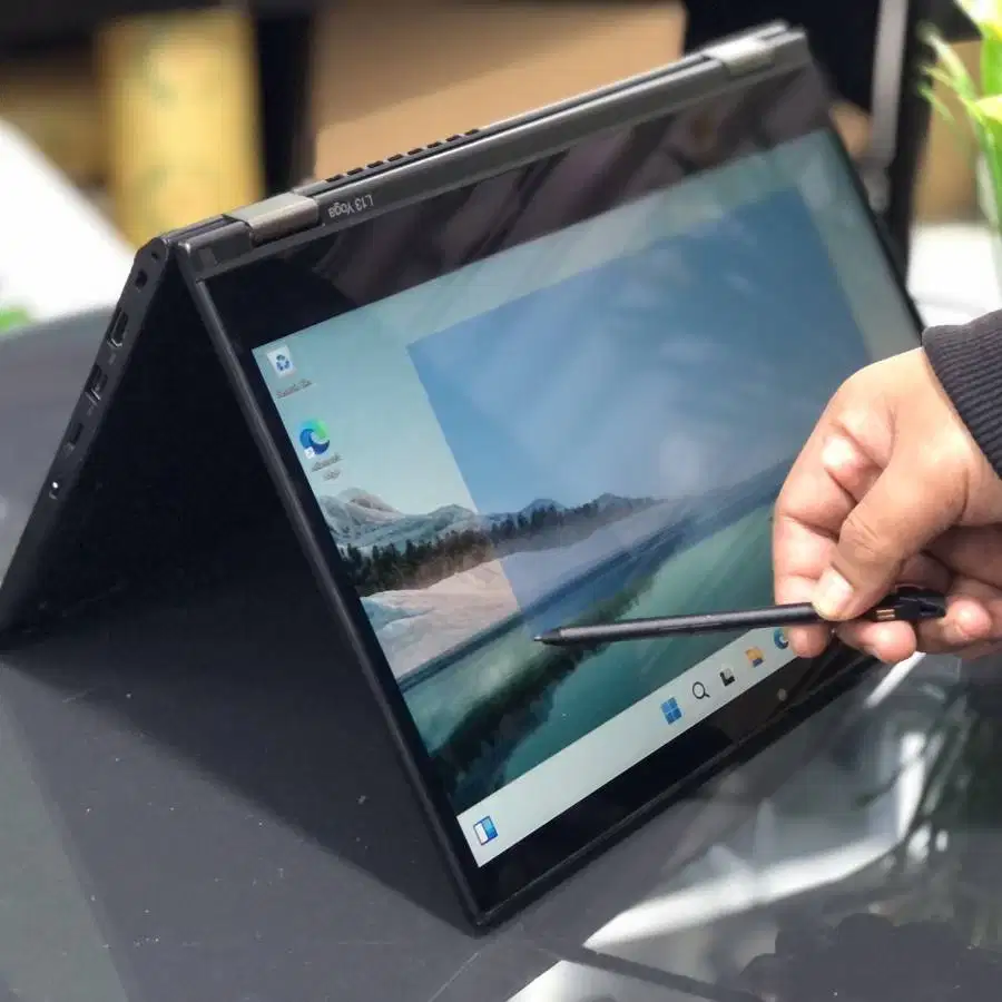 Lenovo L13 Yoga, Intel Core i5 Gen 10, Ram 16/256GB D-WJ