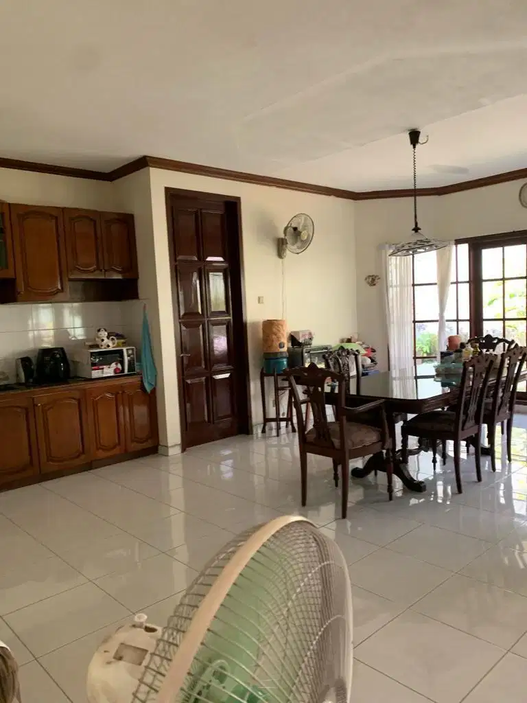 DIJUAL CEPAT RUMAH CANTIK DI BINTARO-JAKSEL, Lantai kayu,semifurnishM