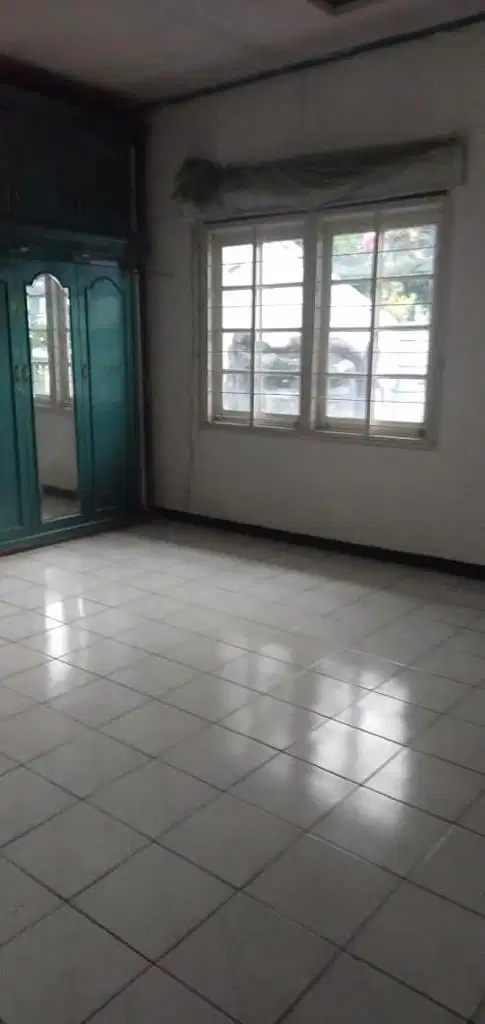 Dijual Rumah Cantik Posisi Hook di Kawasan Sukamulya Pasteur Bandung