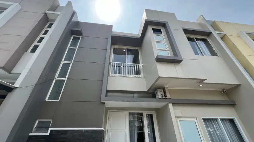 Rumah Canary The Spring Gading Serpong di cari buyer serius