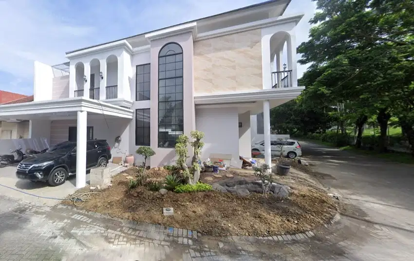 Rumah Taman Puspa Raya Citraland SHM Murah Mewah Furnish Pakuwon Nego