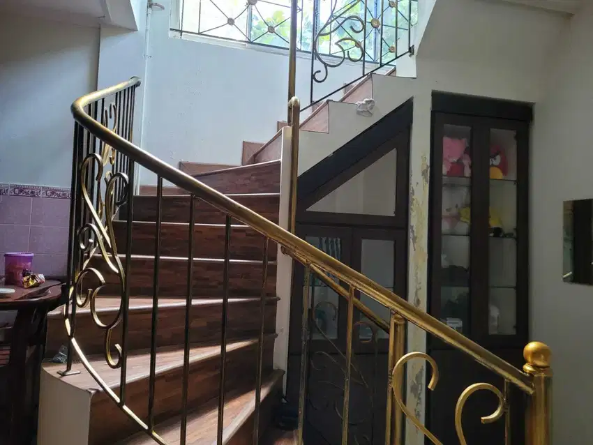 Rumah siap huni di taman ubud karawaci