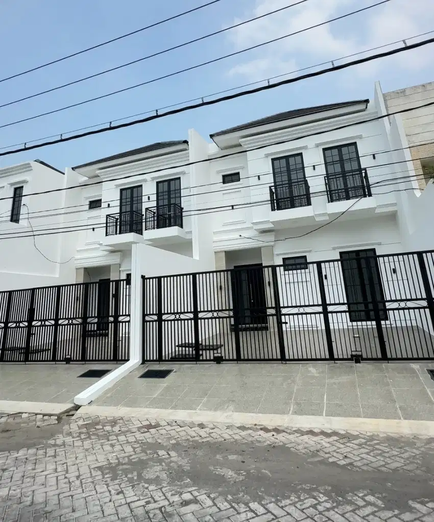 Sutorejo Rumah Baru Type White