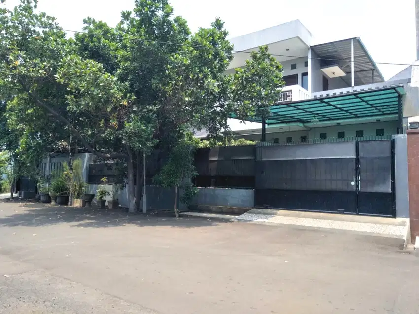 Rumah 2lt 24x25 luas 600m type 6KT Harapan Indah Bekasi
