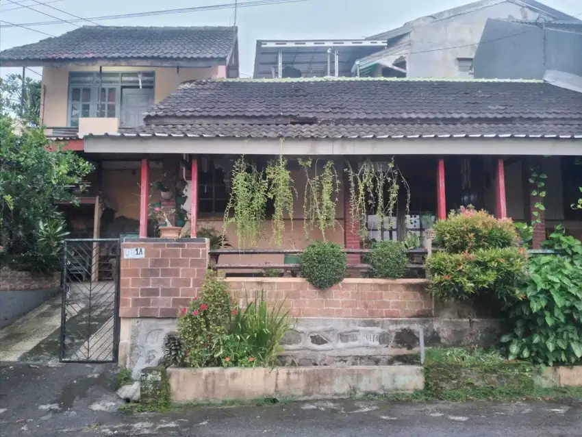 Jual rumah hunian area Banyumanik