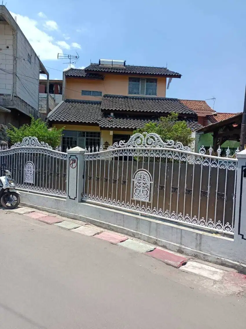 Rumah soekarno hatta luas tanah 295 gedebage sumarecon