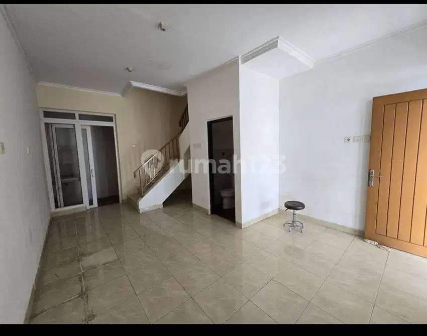 dijual rumah park residence