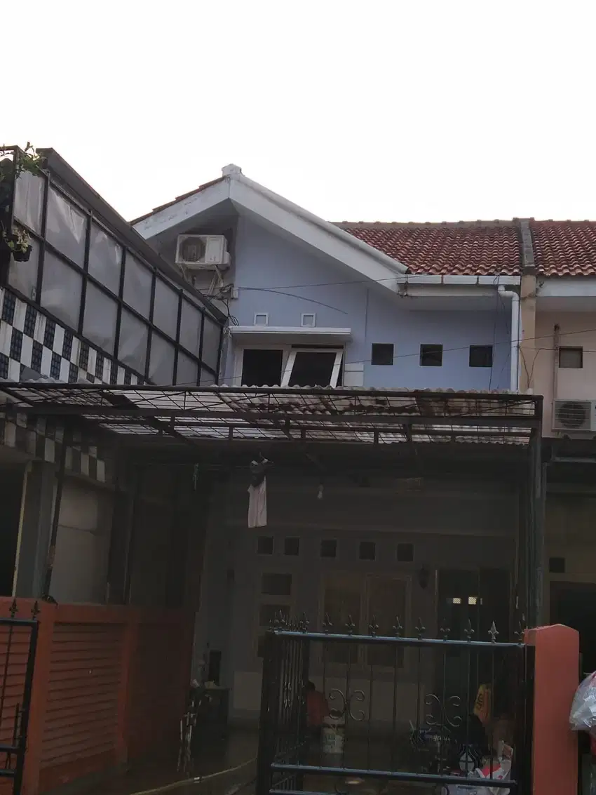 Rumah Bagus Di Kresek Indah Jakarta Barat Luas 4x24 SHM
