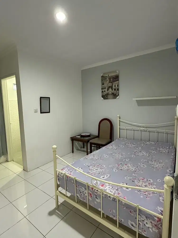 Kost bulanan karyawan/karyawati di tengah kota dan bebas banjir