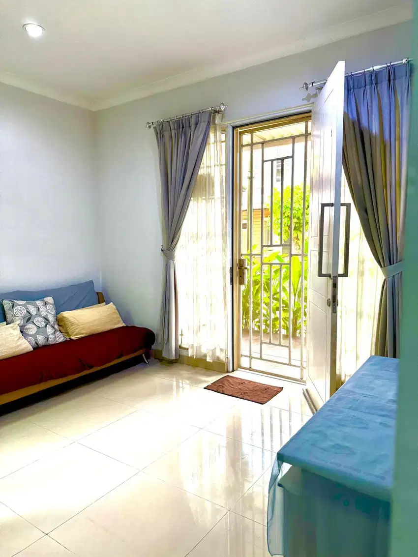 Rumah MALIBU VILLAGE GADING SERPONG SIAP HUNI, DEKAT KULINER ANIVA