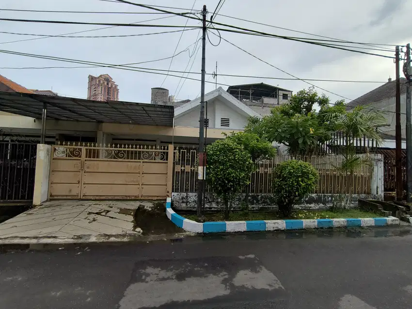 Rumah Bagus SHM di Darmo Permai Timur Siap Huni