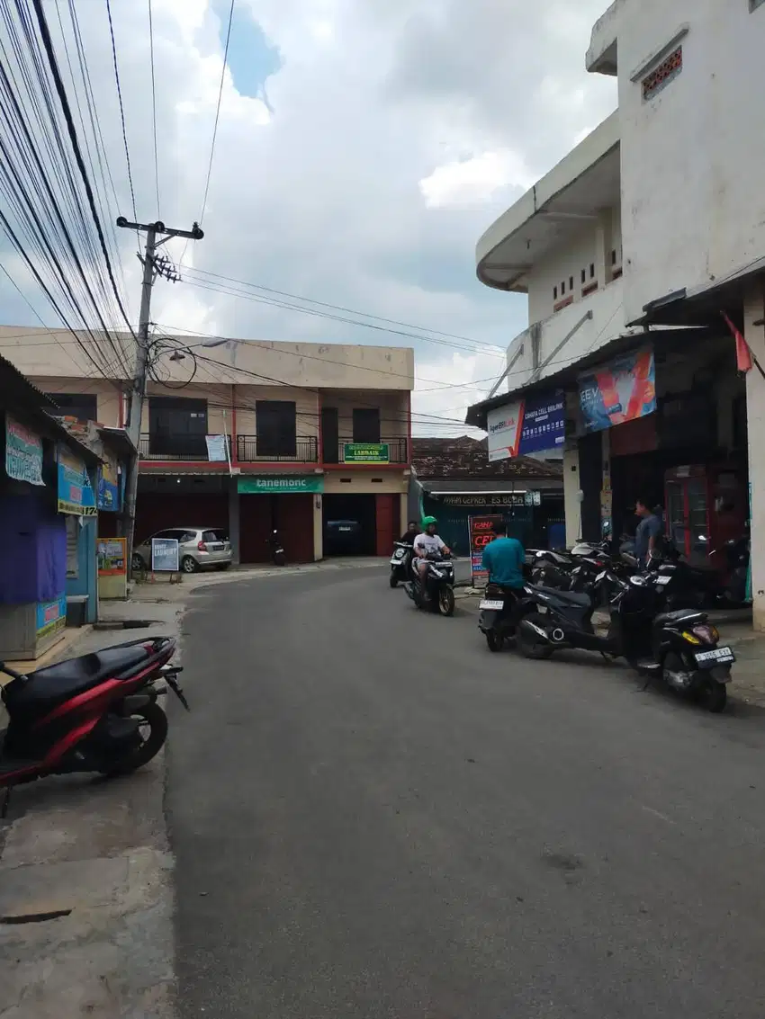 JUAL RUMAH KOST 32 KAMAR TIDUR DEPAN UIN LUAS 521m