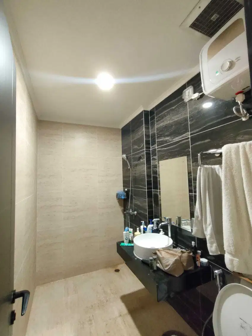 DIJUAL RUMAH SEMI FURNISHED CLUSTER CARSON SUMMARECON GADING SERPONG