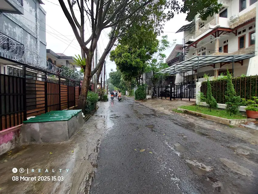KOST SUPER NYAMAN Hanya 6 Menit ke Kampus ITB Dago Bandung
