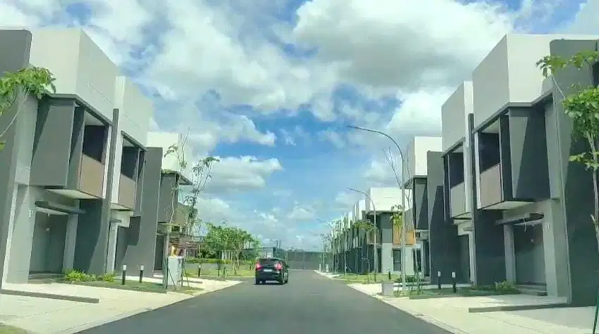 Dijual Rumah Baru Bagus di Summarecon Crown Gading, Bekasi