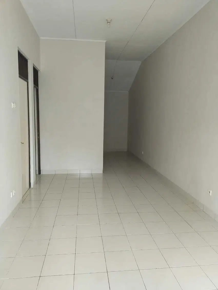 Dijual Rumah di Kencana Loka BSD sektor XII.5
