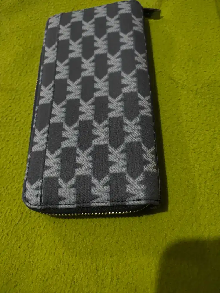 Dompet wanita  MK
