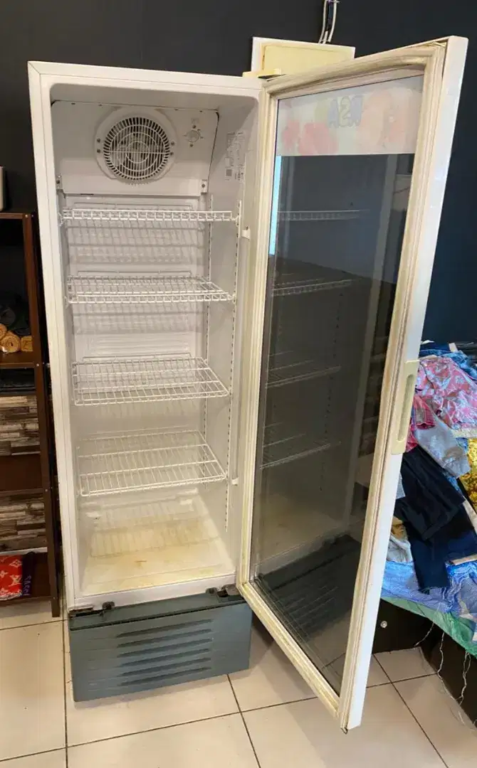 SHOWCASE COOLER (RSA)