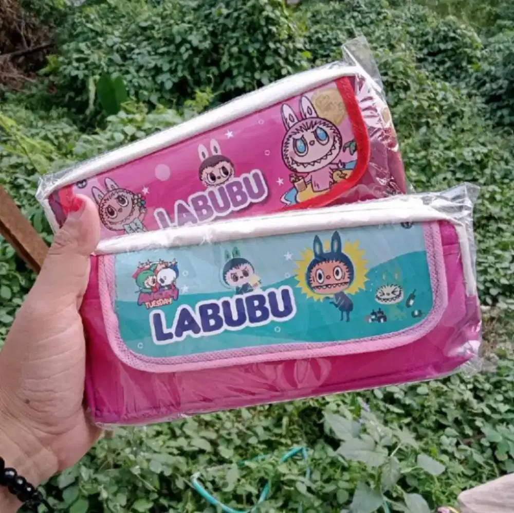 Kotak pensil anak model saku karakter