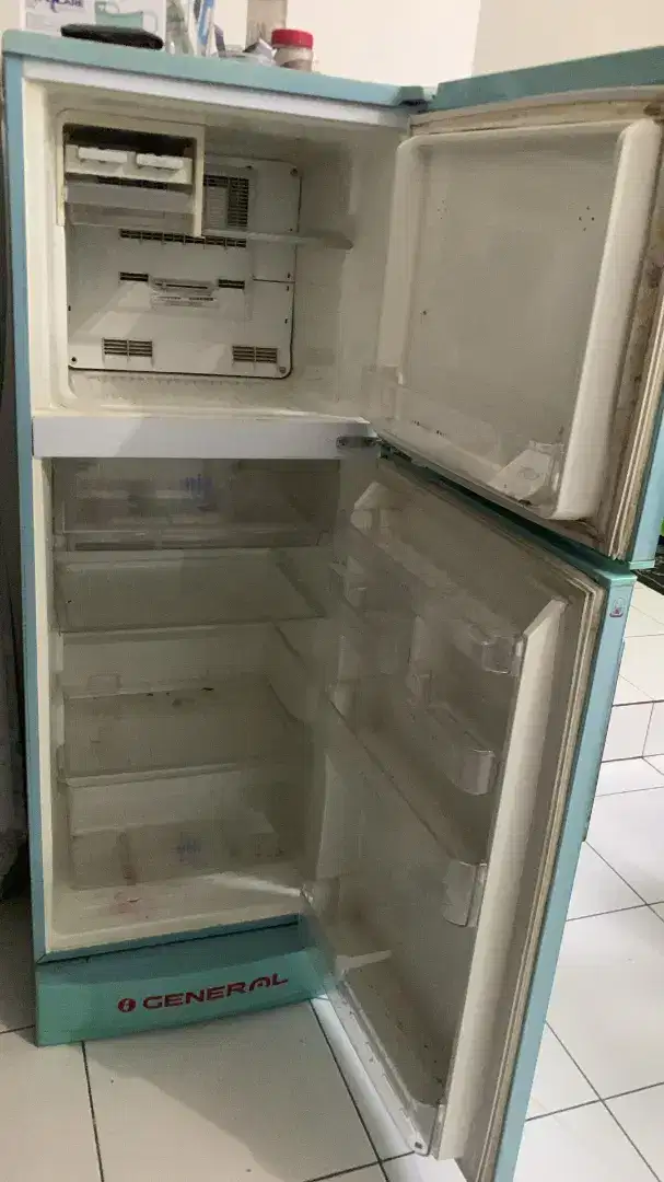 Terima elektronik rusak/botot, AC, kulkas, mesin cuci, dll