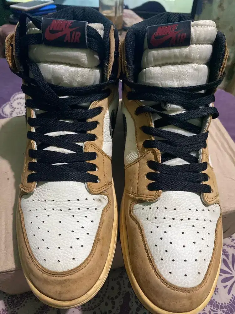 Nike Air Jordan high Roxy Off Years