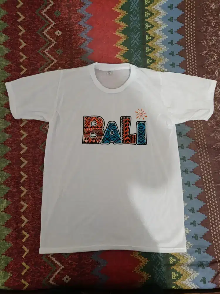 Baju Bali ( Warna Putih ) Oleh-oleh Bali