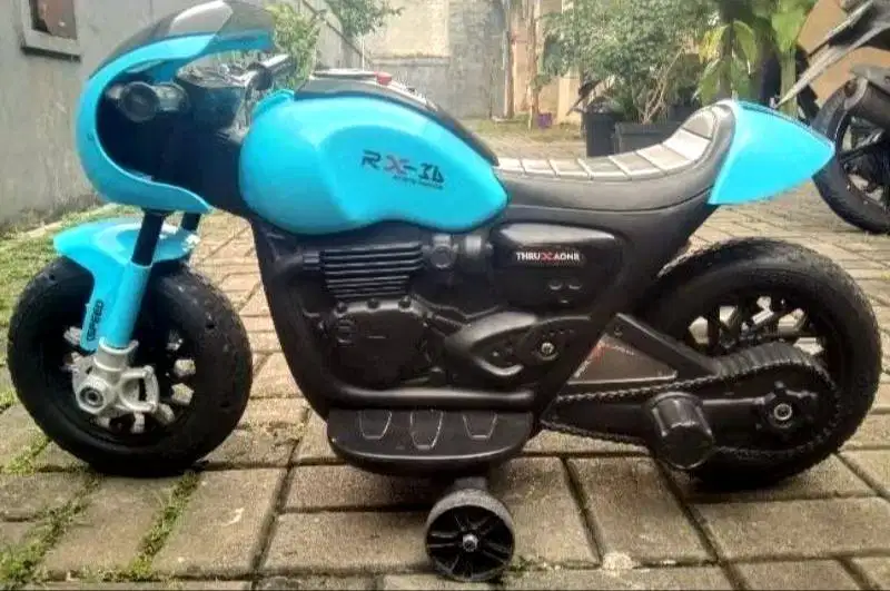 Mainan Motor Aki Anak Motor Listrik model Cafe Racer