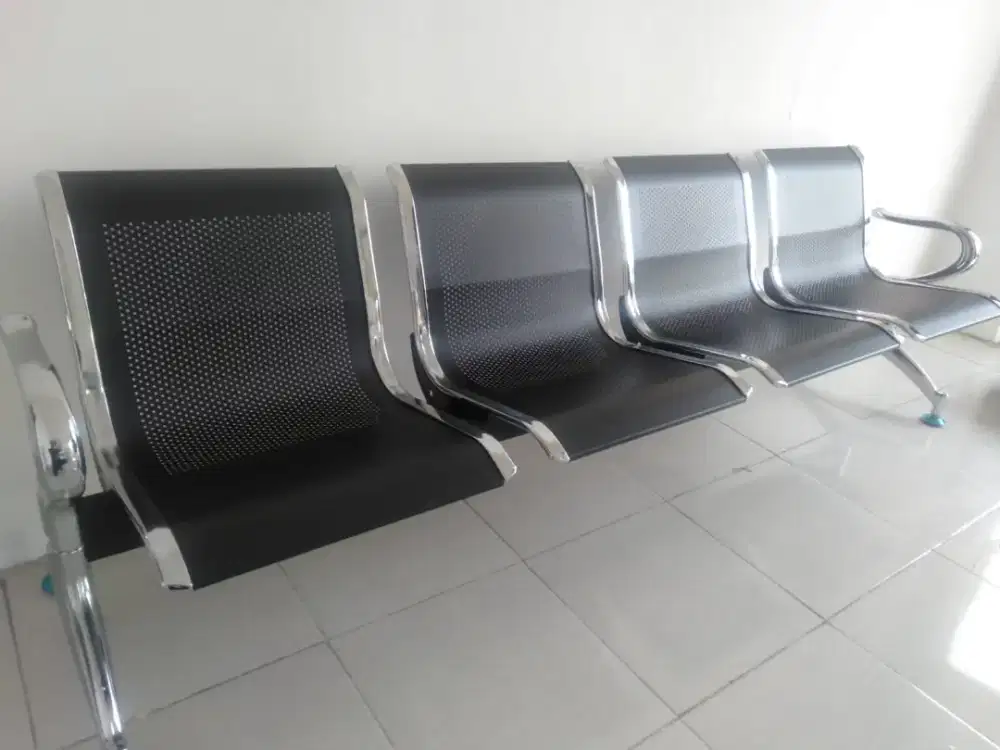 KURSI TUNGGU BANDARA 4 SANDARAN BESI 2METER