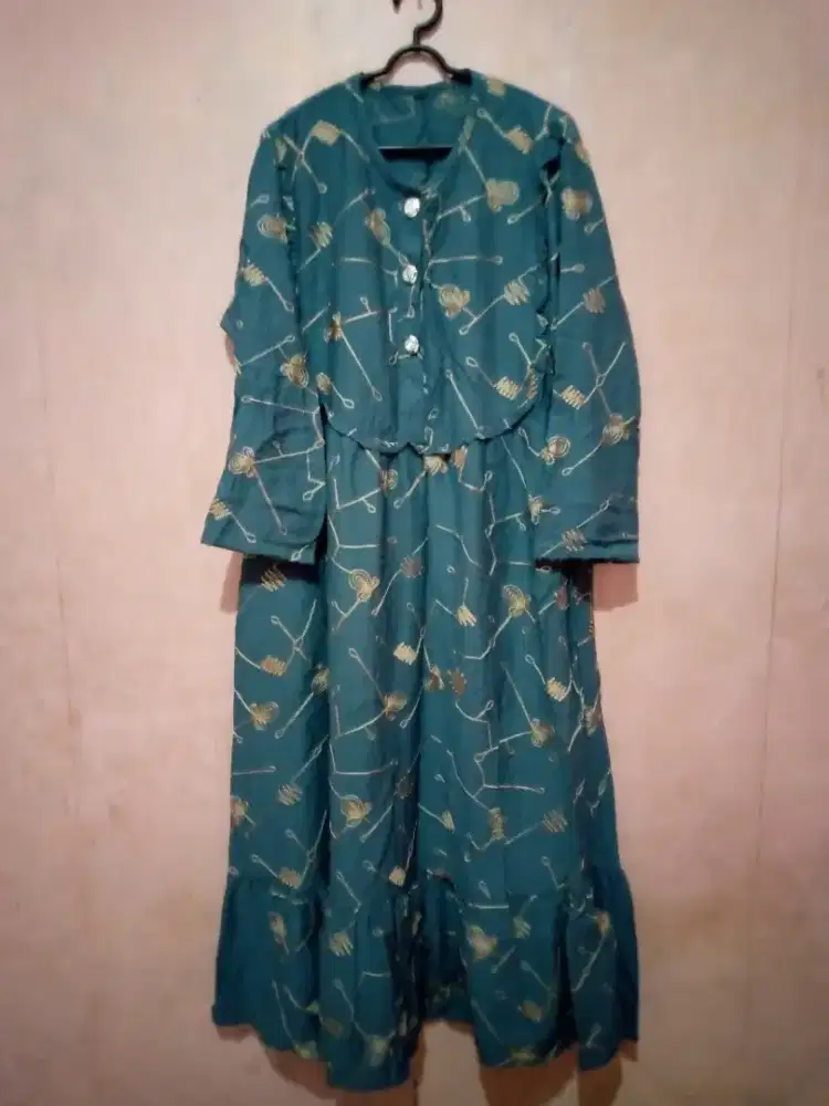 Dress panjang hijau tosca