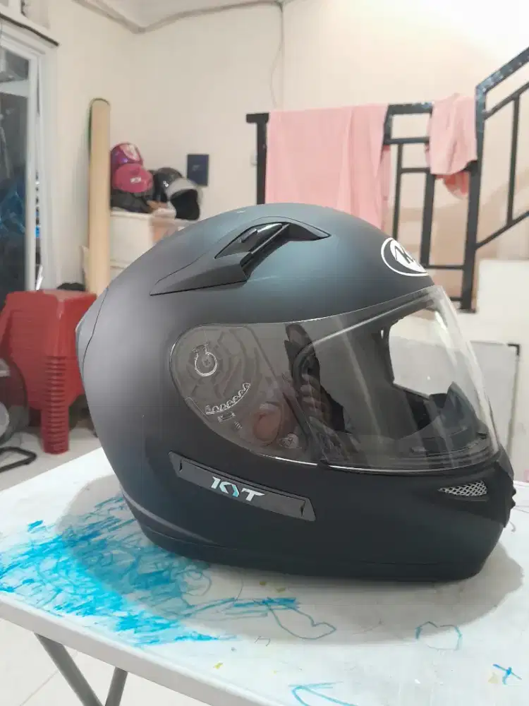 Helm KYT Black dof Size L