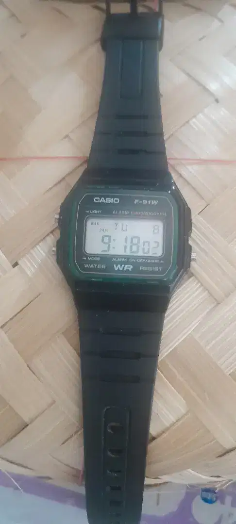 Jam tangan merk casio type f91w original