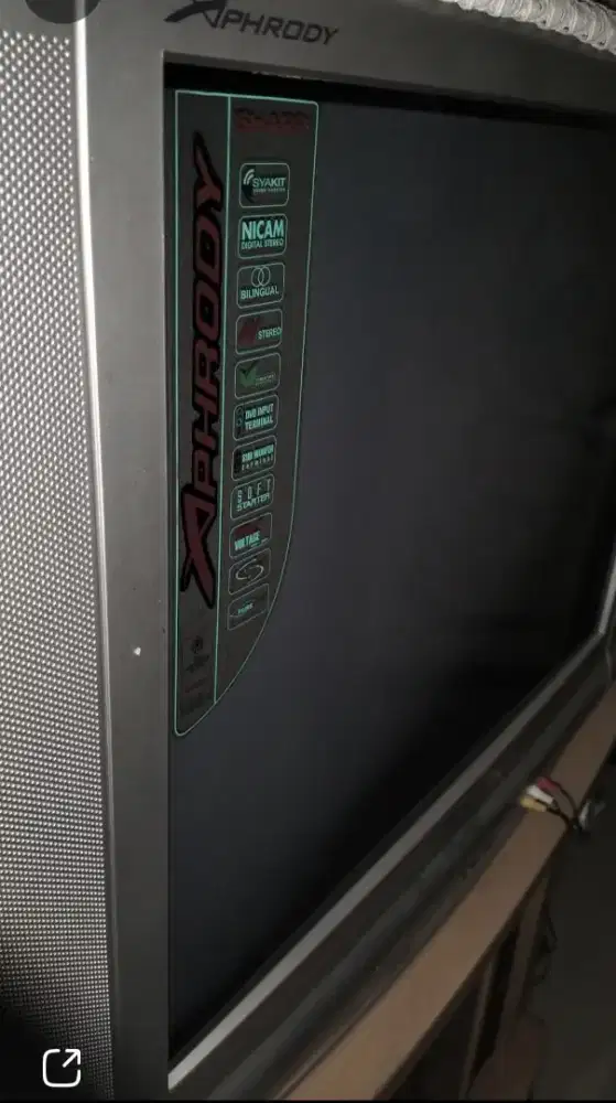 Tv warna flat tabung 29inch