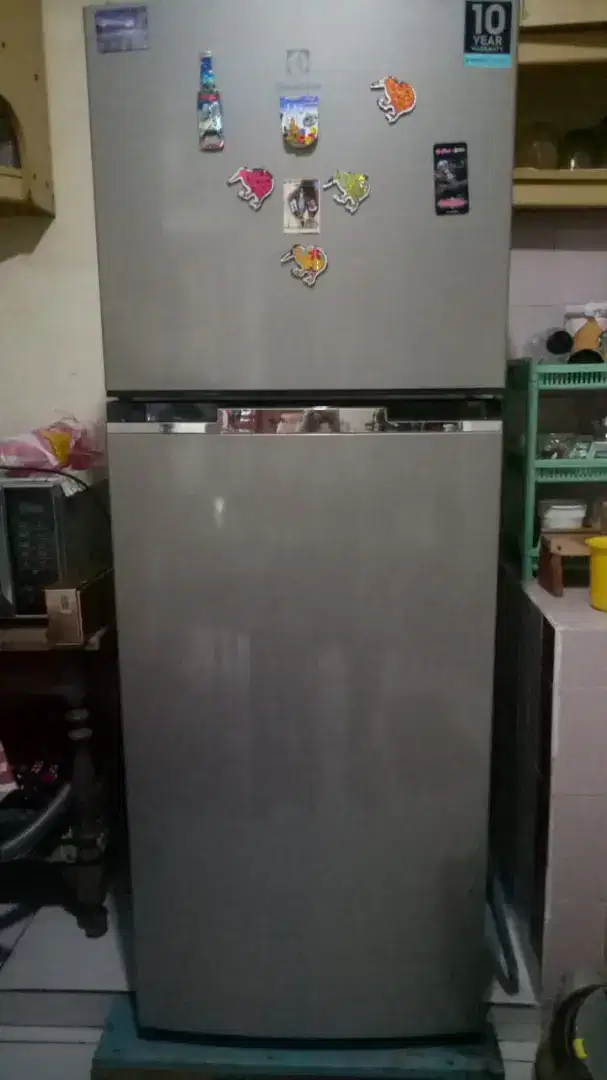 Kulkas. Freezer. Chiller. Showcase. Pendingin minuman