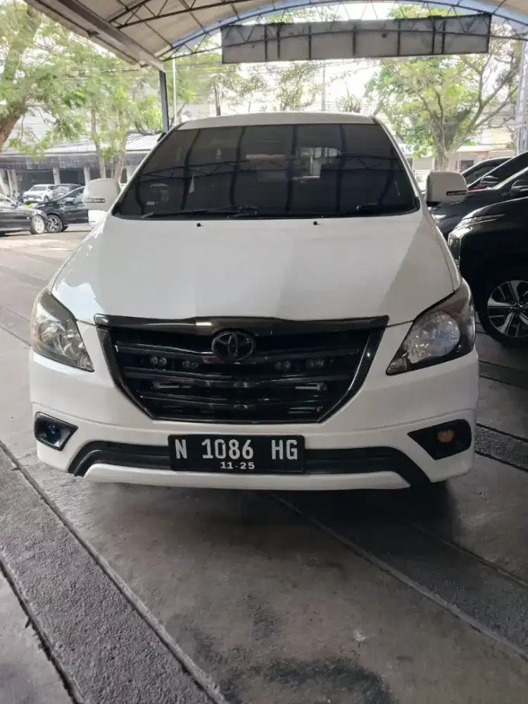 Toyota Innova G 2.5 Matic Diesel 2014 Barang Bagus Siap Pakai