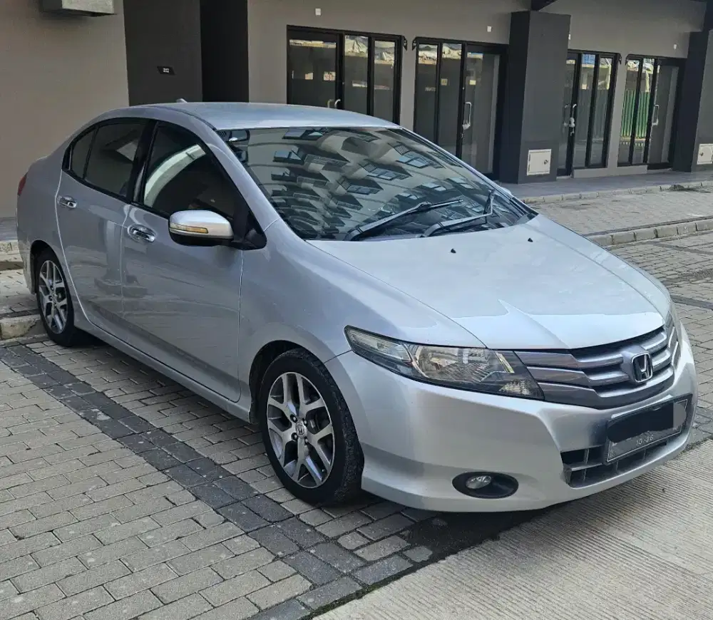 JUAL cepat Honda City RS A/T silver 2011