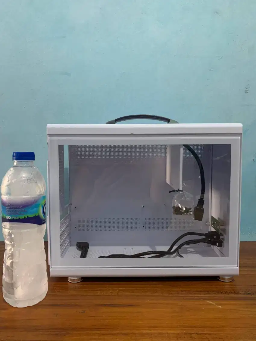 CASING GAMEMAX SPARK MINI - Mini Tower ITX Case Tempered Glass