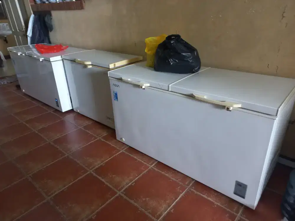 Freezer Box, Kulkas freezer second bagus Aqua Sharp Modena