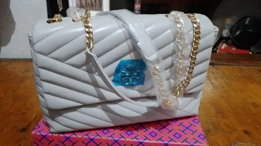 Tas branded Tori Burch