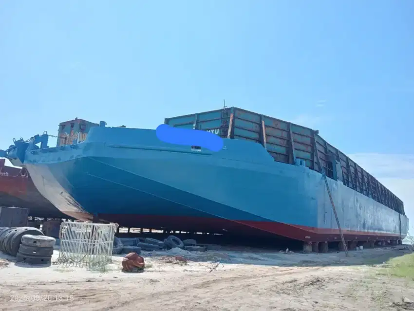 Jual Kapal Tongkang 1 Set 270 Feet Tahun 2019