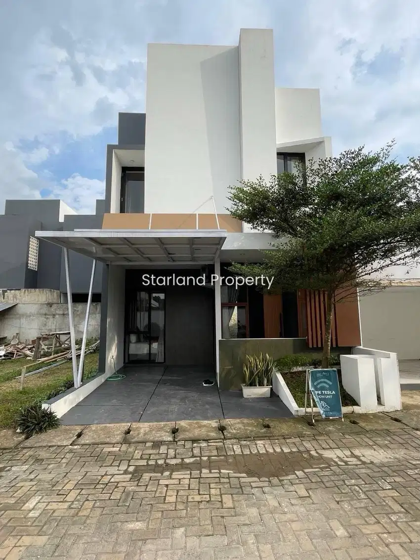 Rumah siap huni design modern ada kolam renang free biaya2 dipamulang