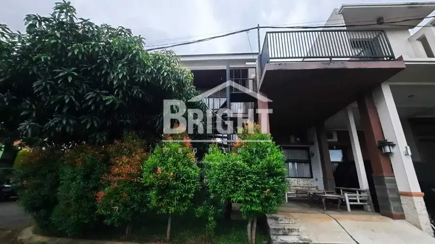 Dijual Rumah Murah Hook Luas 2 Lantai dekat ke Stasiun Pondok Ranji