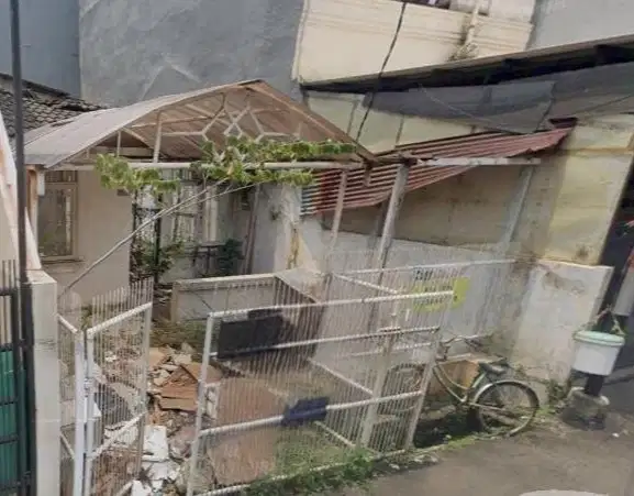 Jual rumah tua di Kopyor Barat, Klp Gading