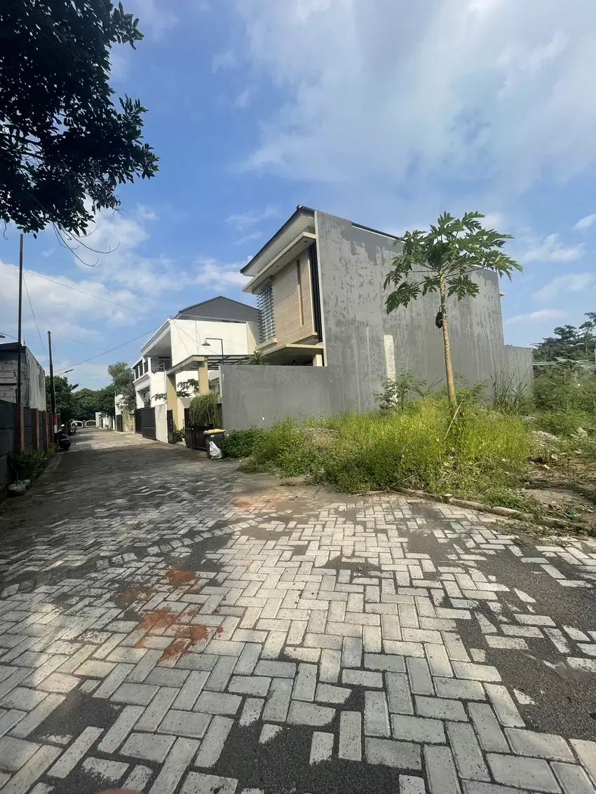 Tanah shm pekarangan di Jl damai ngaglik