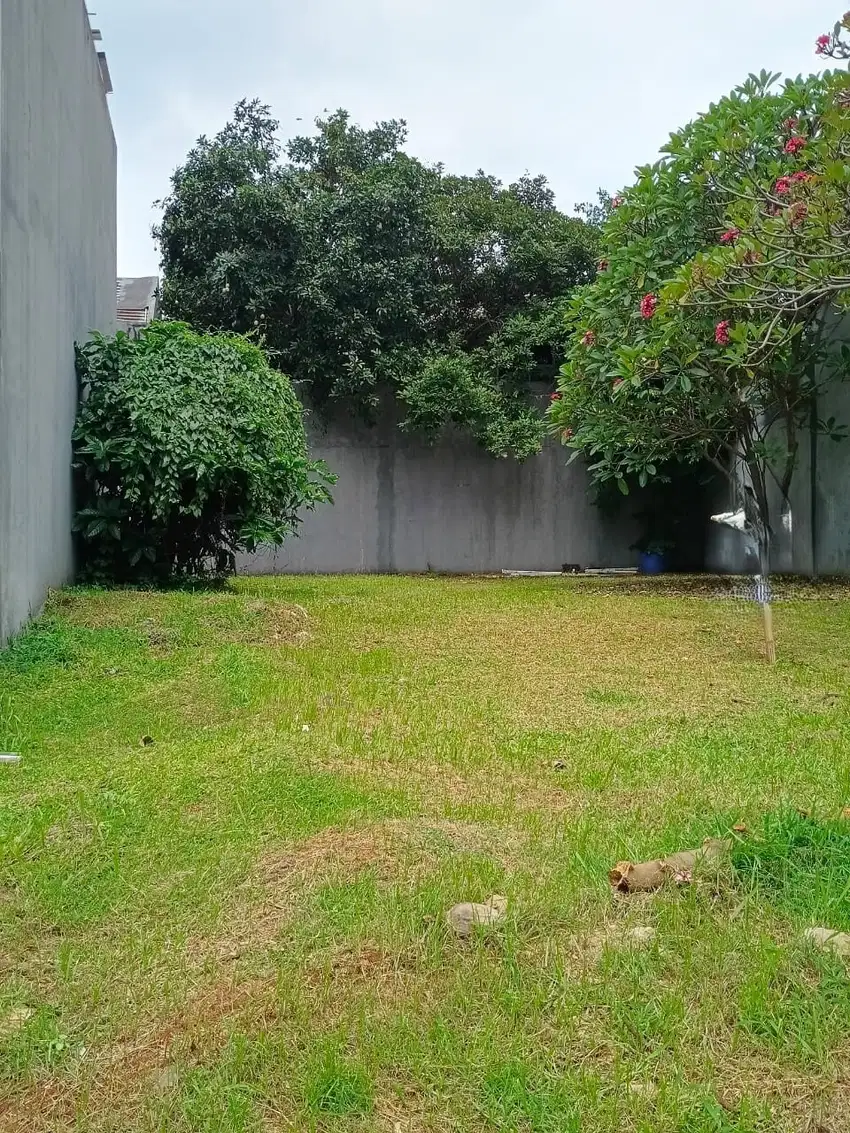 La.1598 Dijual cepat tanah Kavling Kota wisata Cibubur dalam Cluster