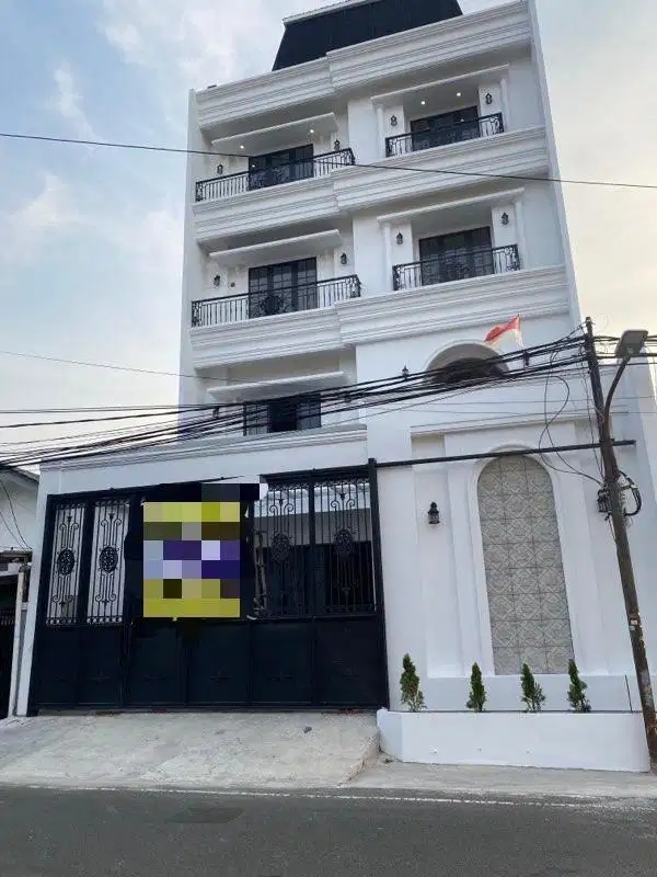 JUAL CEPAT   Rumah Mewah Ada Pool & Lift di Agung Permai, Bisa Nego
