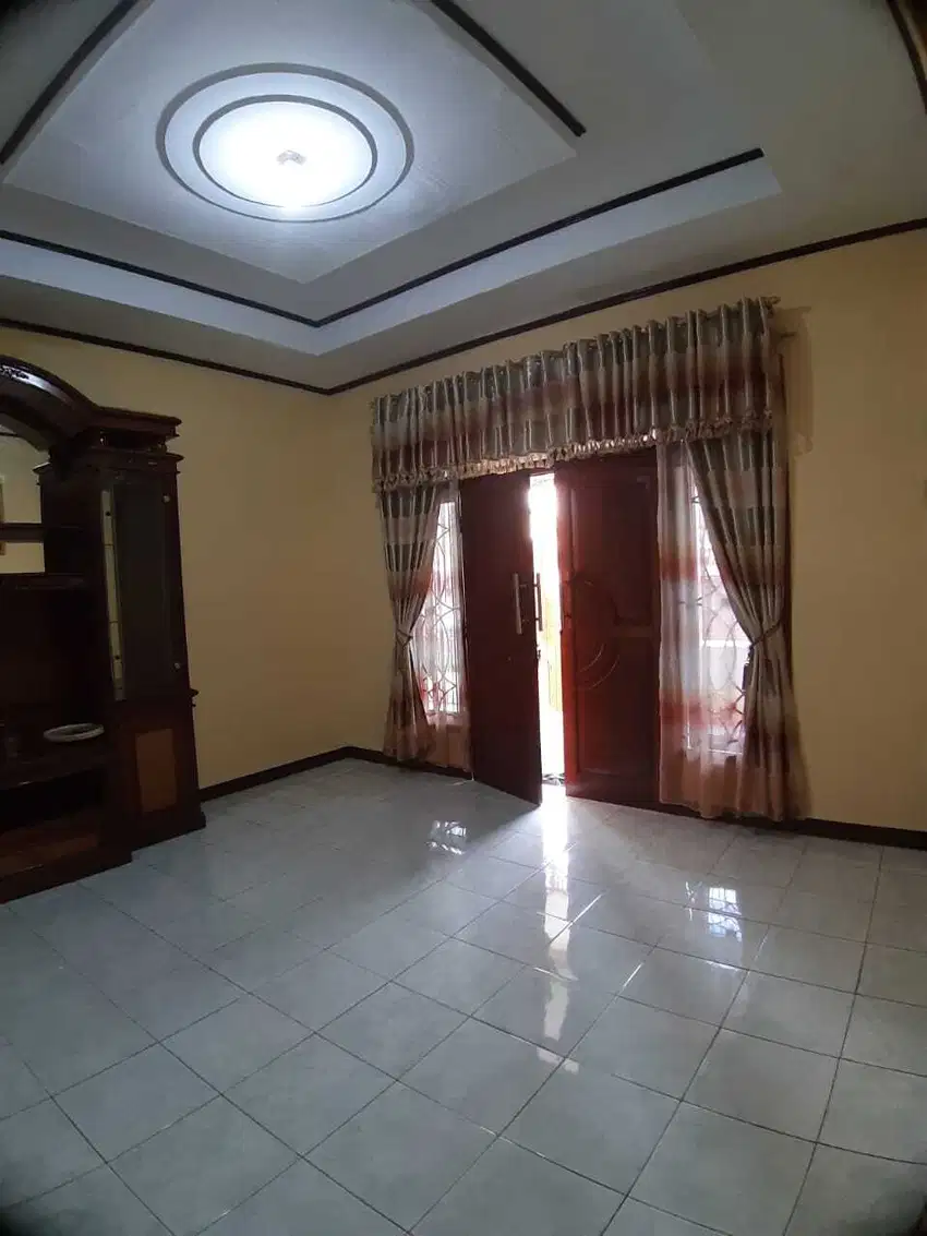 Disewa Rumah 1,5 Lantai Daerah Poris Indah