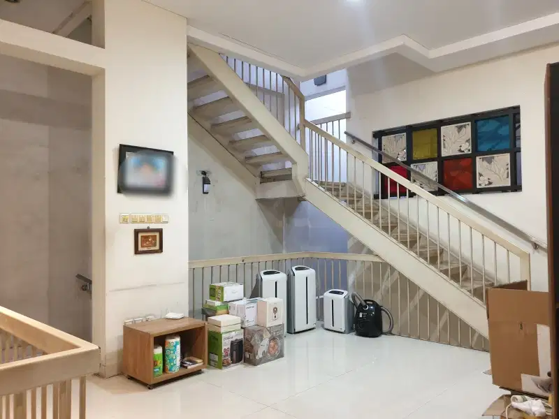 Rumah Siap Huni,Strategis Aman dan Nyaman Di Kembangan Jakarta Barat