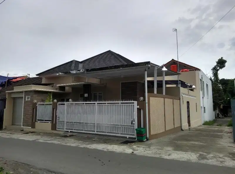 Rumah bagus siap huni di maguwoharjo