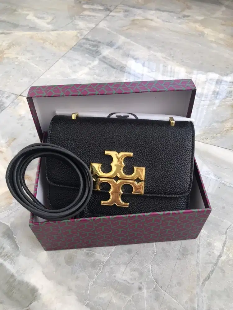 Sling bag ( warna hitam )