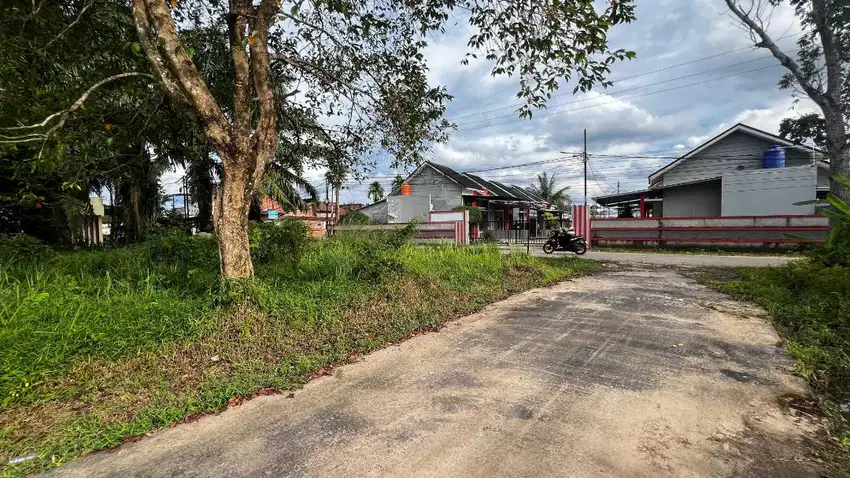 Tanah luas 300m Depan Kantor lurah Talang Jambe